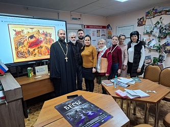 Артист Донецкого РАМТА Виталий Овчаров принял участие в Рождественских чтениях.